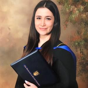 Meet your Posher, Rebecca